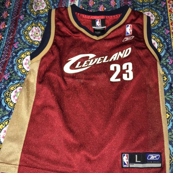 LeBron James jersey Cleveland - Picture 1 of 2